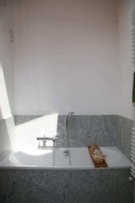 Lovely Apt In Pinzolo Val Rendena 7 Extérieur photo